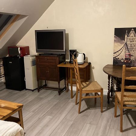 Jacks Court B1 Hotell Stalybridge Exteriör bild