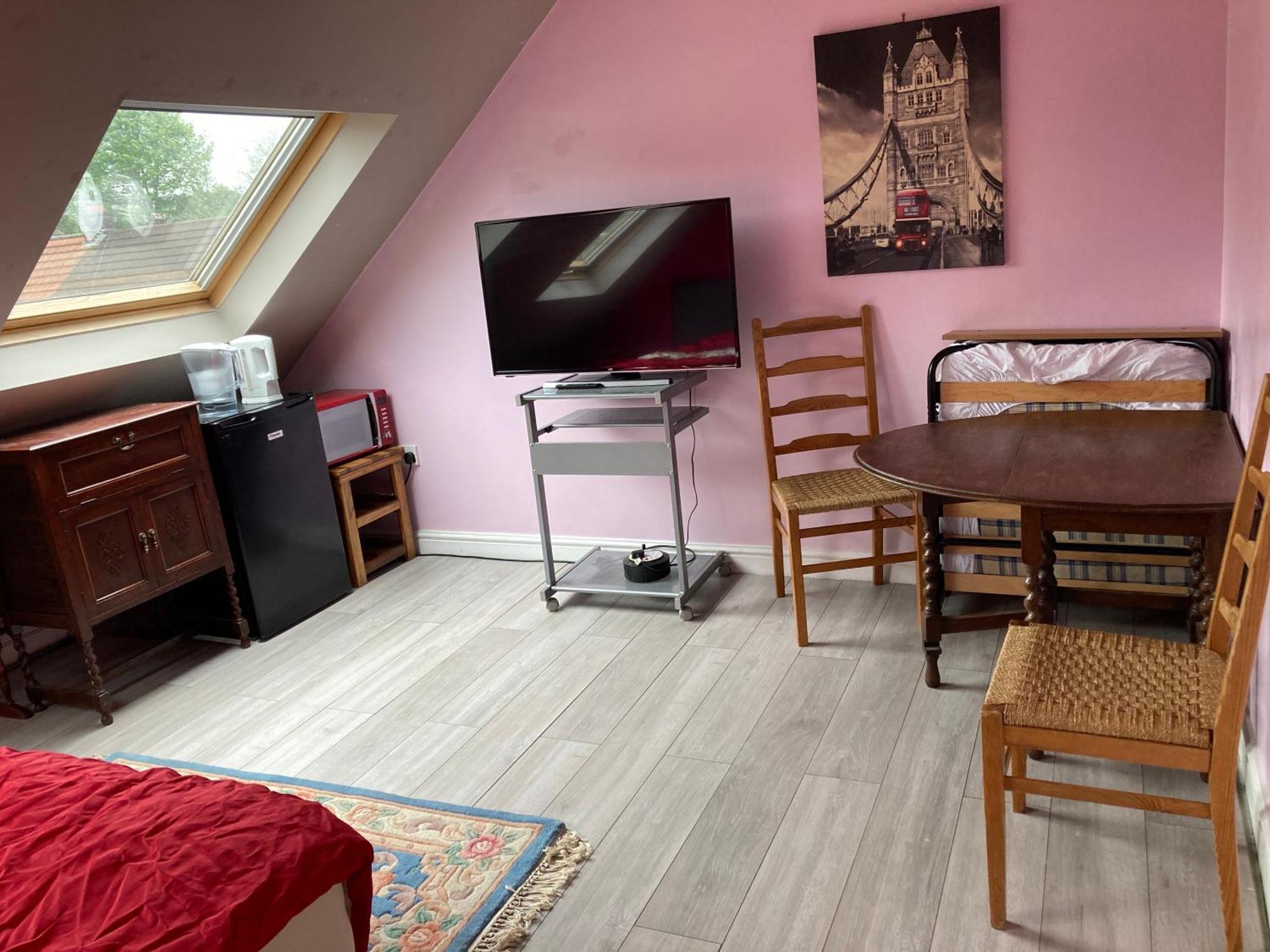 Jacks Court B1 Hotell Stalybridge Exteriör bild