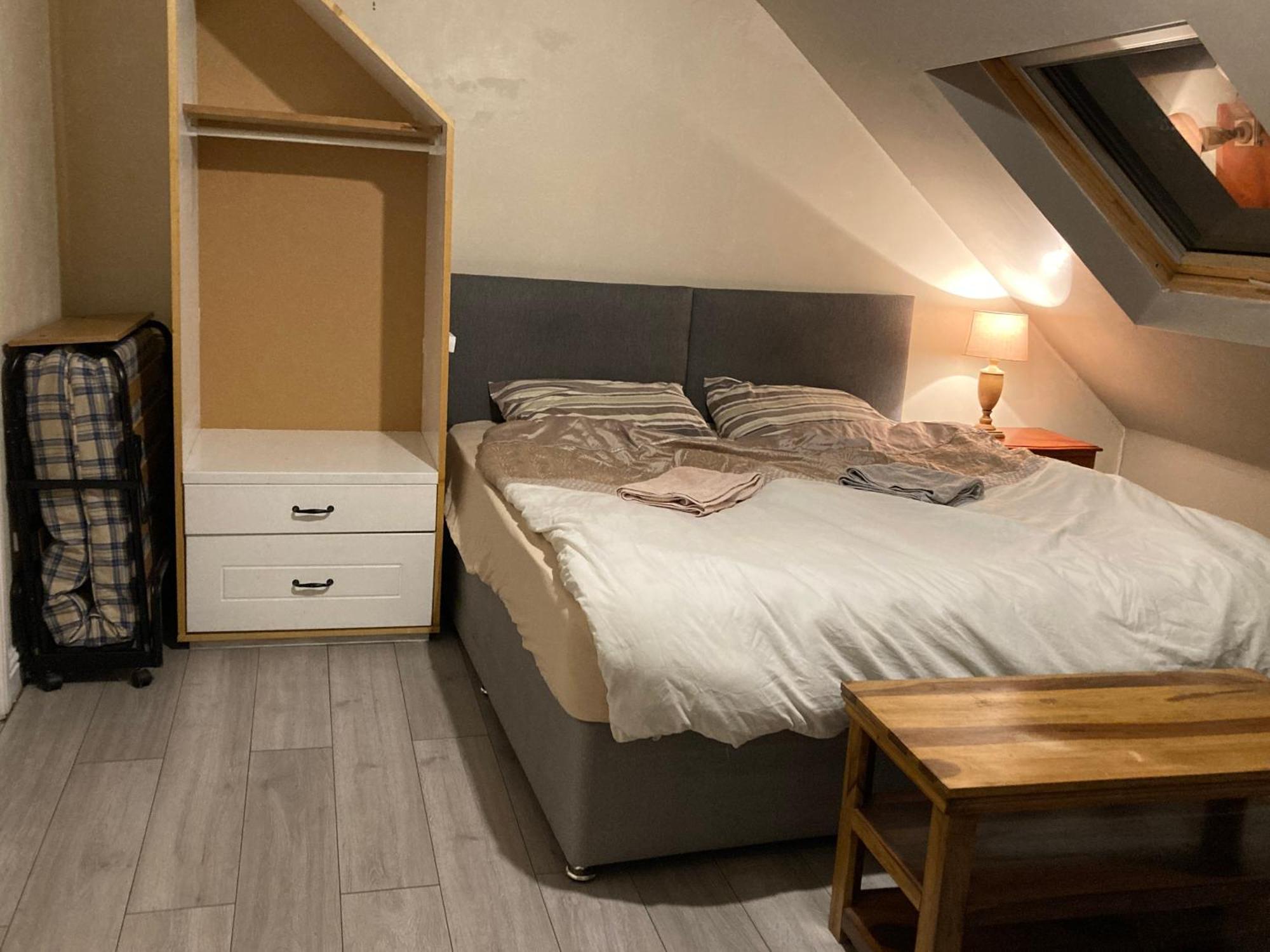 Jacks Court B1 Hotell Stalybridge Exteriör bild